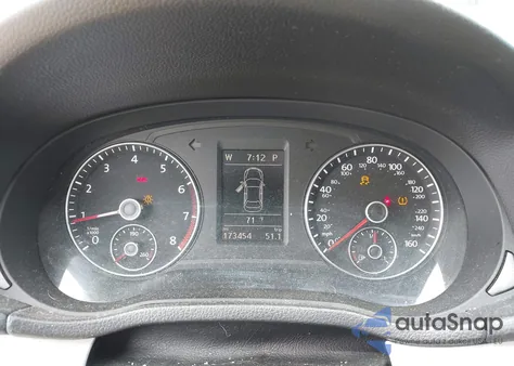 2013 Volkswagen Passat 2.5L Se from USA, damaged, VIN 1VWBP7A31DC140243